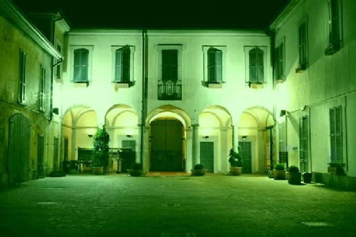 Escorts Pessano Con Bornago, Italy — Local Companions