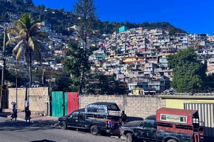 Escorts Petionville, Haiti — Local Companions