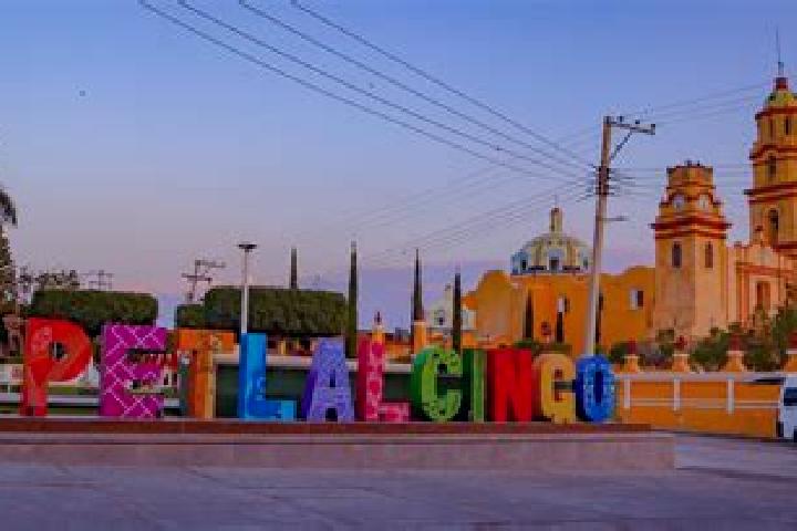 Escorts Petlalcingo, Mexico — Local Companions