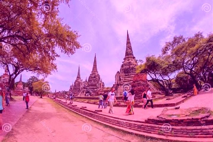 Escorts Phra Nakhon Si Ayutthaya, Thailand — Local Companions