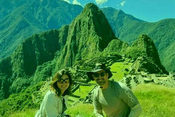 Escorts Pias, Peru — Local Companions