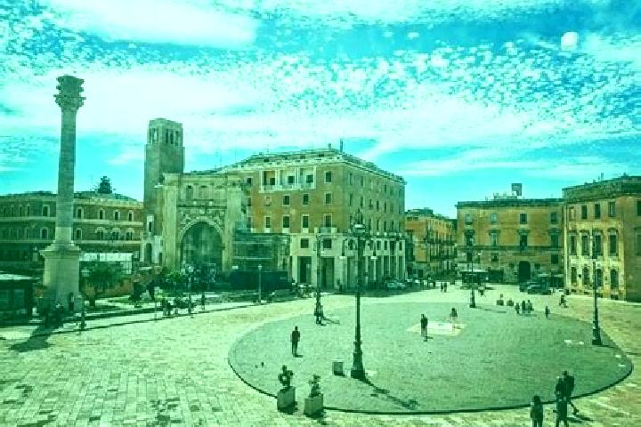 Escorts Piazza Caduti, Italy — Local Companions