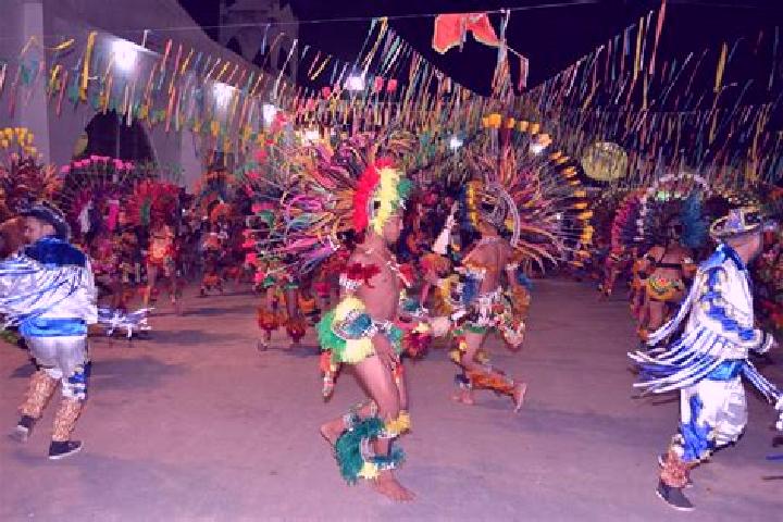Escorts Pindare-Mirim, Brazil — Local Companions