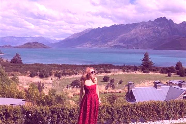 Escorts Pine Hill, New Zealand — Local Companions