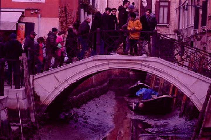 Escorts Pinerolo, Italy — Local Companions