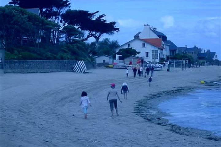 Escorts Piriac-sur-Mer, France — Local Companions