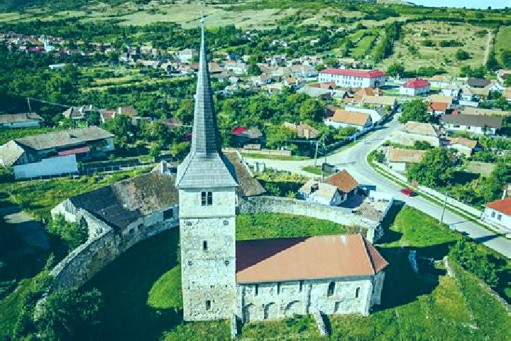Escorts Piscu Vechi, Romania — Local Companions