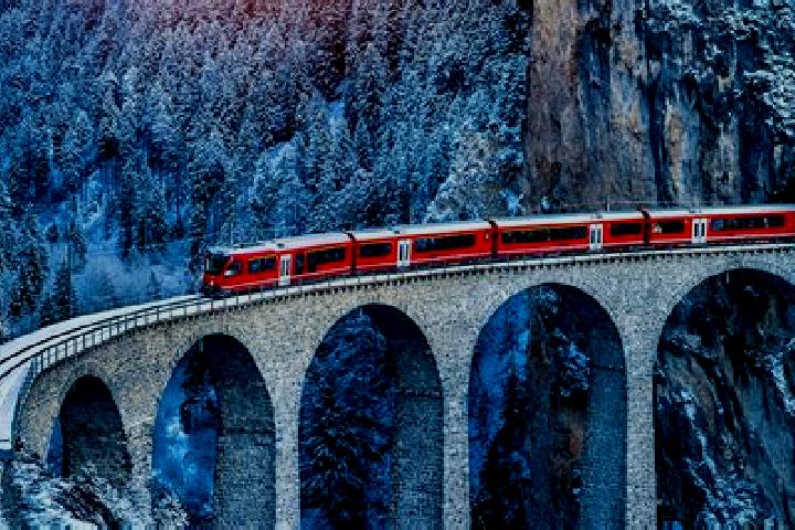 Escorts Poschiavo, Switzerland — Local Companions
