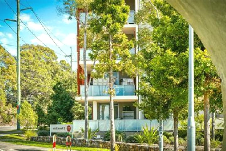 Escorts Potts Hill, Australia — Local Companions