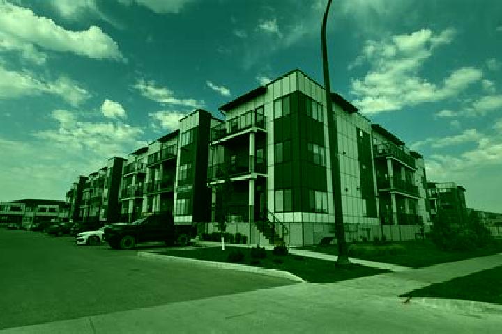 Escorts Prairie Pointe, Canada — Local Companions