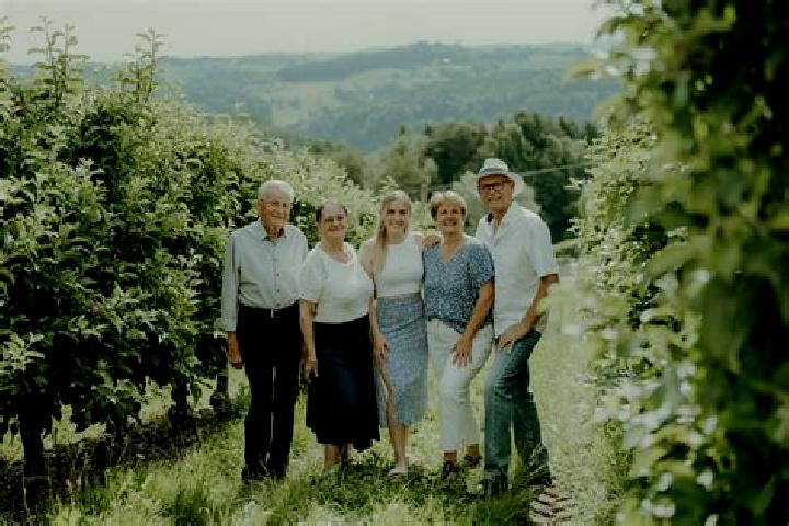 Escorts Prebensdorf, Austria — Local Companions