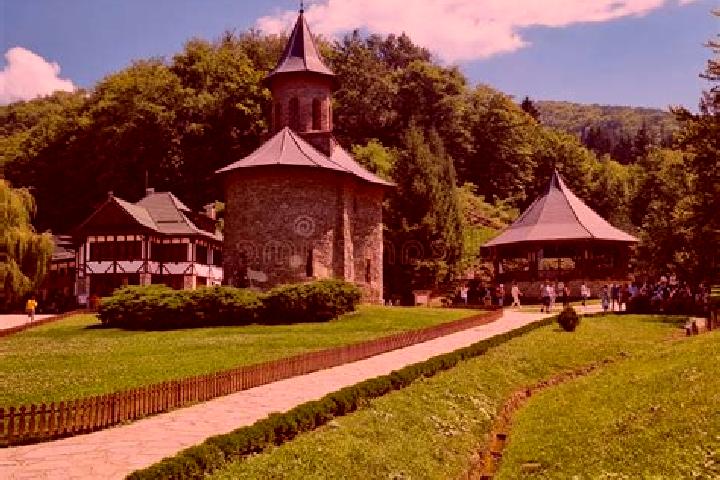 Escorts Prislop, Romania — Local Companions