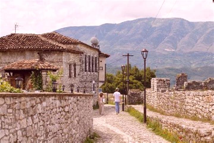 Escorts Progonat, Albania — Local Companions