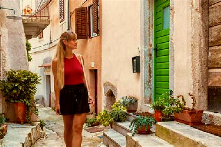 Escorts Pucak, Croatia — Local Companions
