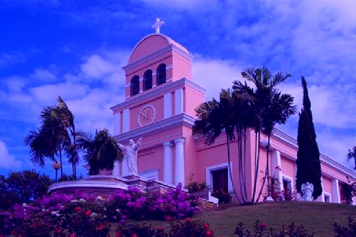 Escorts Pueblito del Rio, Puerto Rico — Local Companions