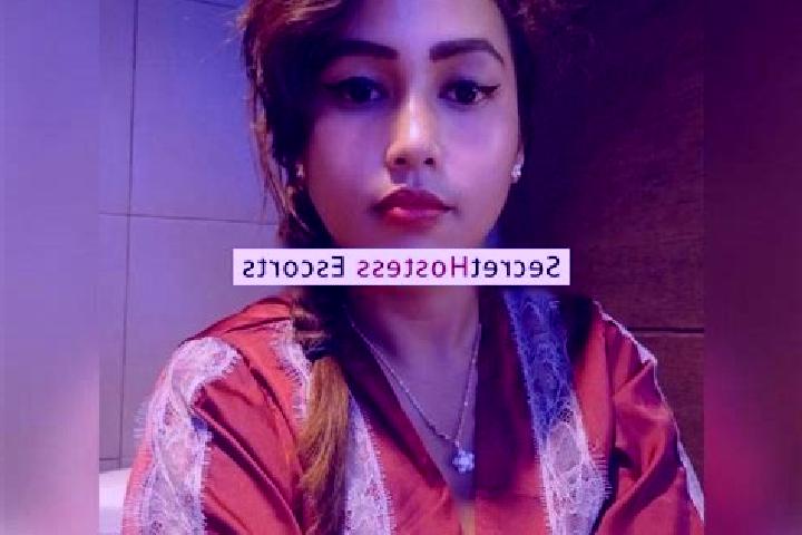 Escorts Pujerbaru, Indonesia — Local Companions