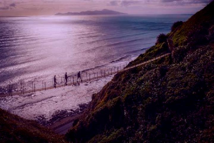 Escorts Pukerua Bay, New Zealand — Local Companions
