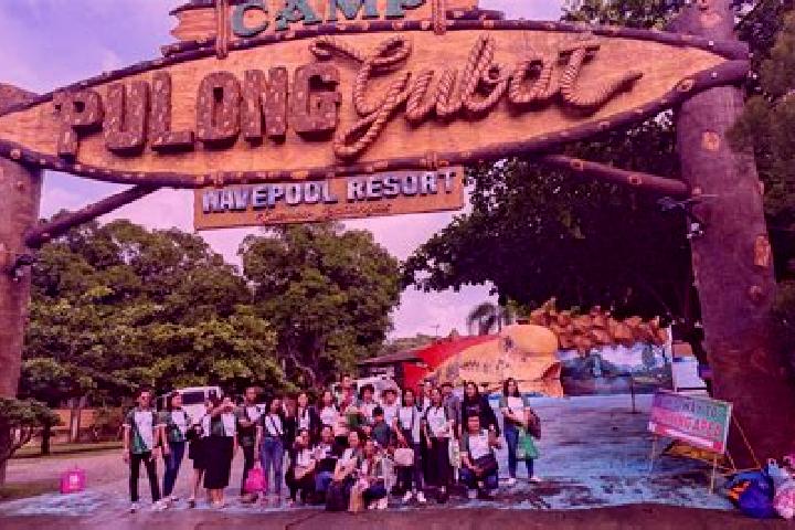 Escorts Pulong Gubat, Philippines — Local Companions