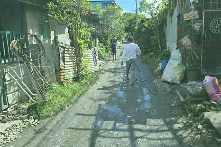 Escorts Pulong Santa Cruz, Philippines — Local Companions