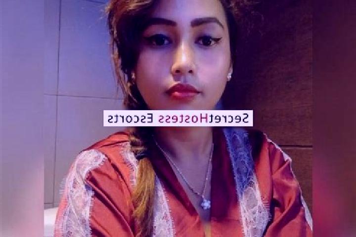 Escorts Puntaru, Indonesia — Local Companions
