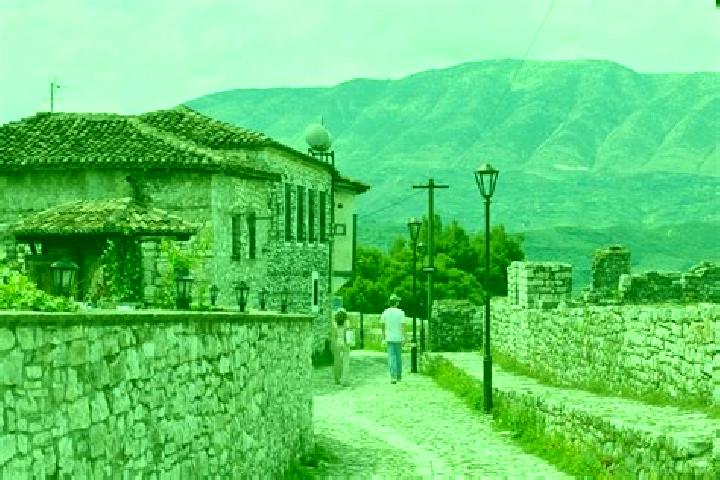 Escorts Qafemal, Albania — Local Companions