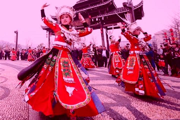 Escorts Qagan Obo, China — Local Companions