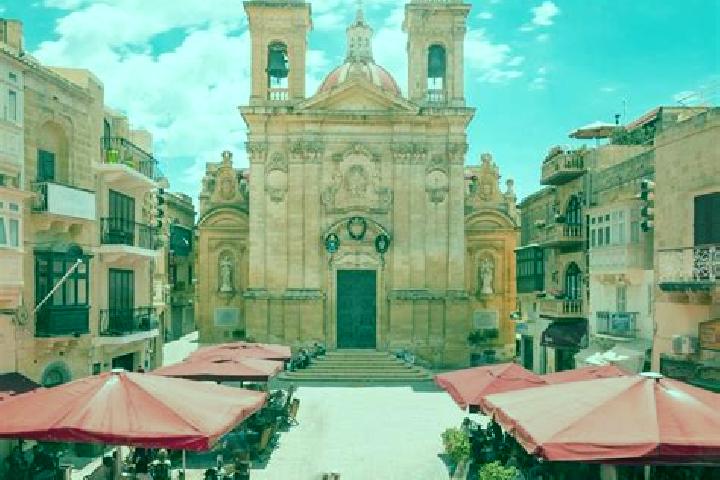 Escorts Qala, Malta — Local Companions