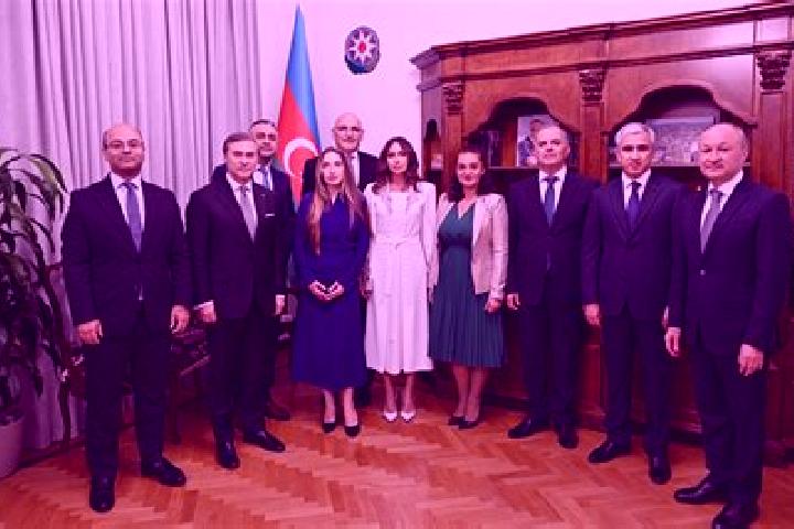 Escorts Qaramanli, Azerbaijan — Local Companions