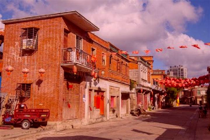 Escorts Qiaonan, China — Local Companions