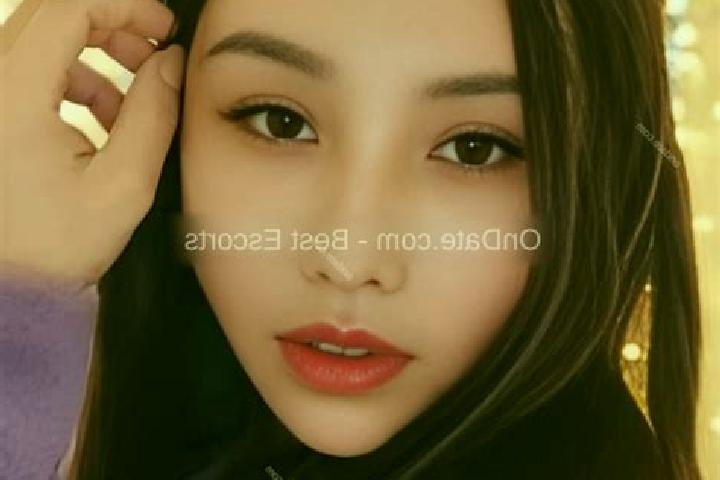 Escorts Qinxi, China — Local Companions