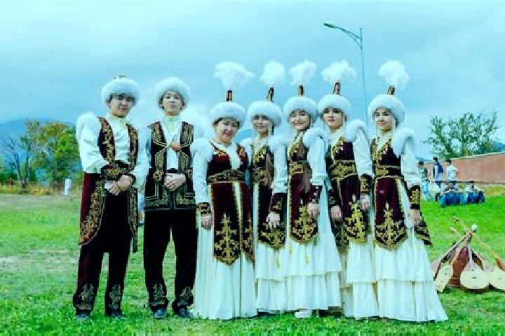 Escorts Qobda, Kazakhstan — Local Companions