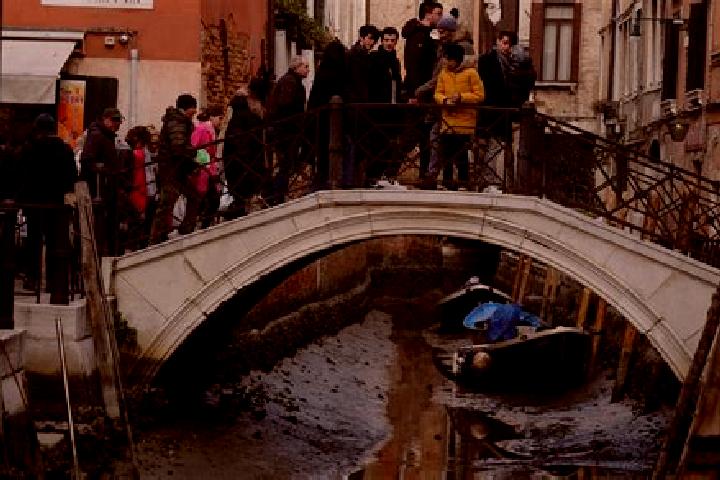 Escorts Quarto, Italy — Local Companions