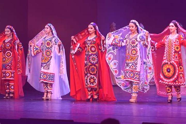 Escorts Quruqsoy, Tajikistan — Local Companions