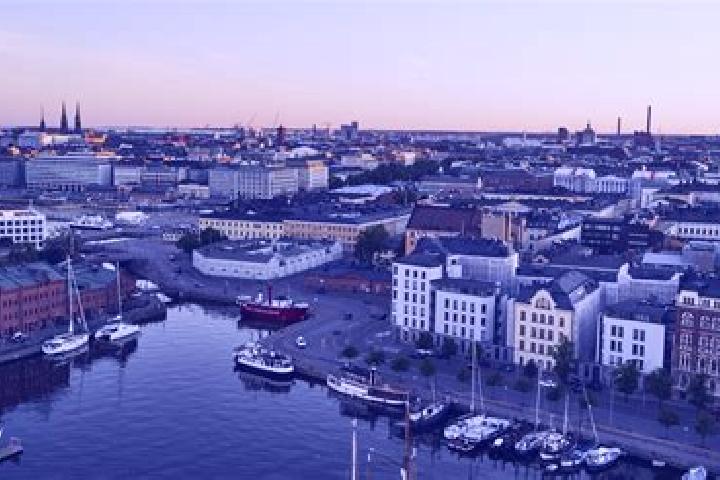 Escorts Raeaekkylae, Finland — Local Companions