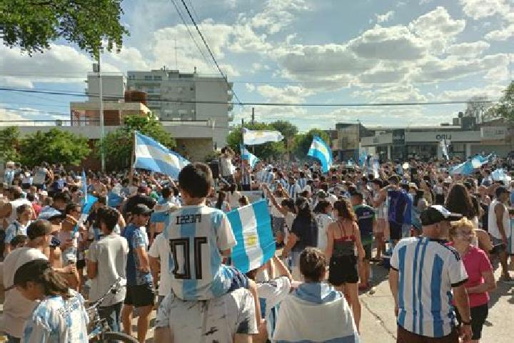 Escorts Ramallo, Argentina — Local Companions