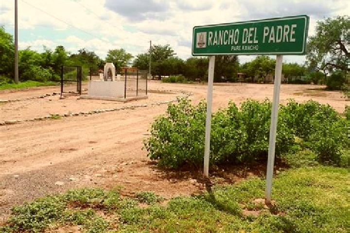 Escorts Rancho del Padre, Mexico — Local Companions