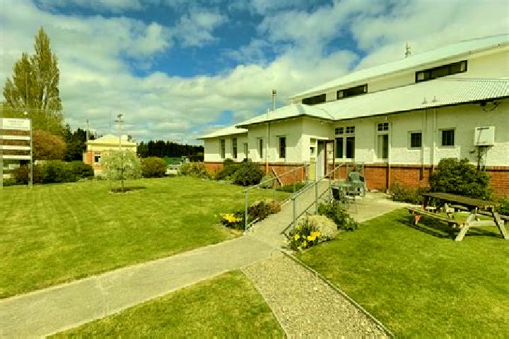 Escorts Ranfurly, New Zealand — Local Companions