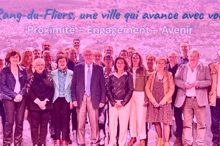 Escorts Rang-du-Fliers, France — Local Companions