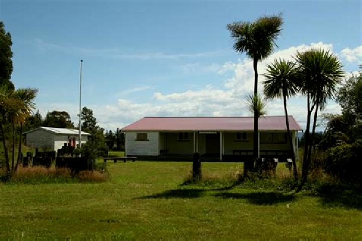 Escorts Raupunga, New Zealand — Local Companions