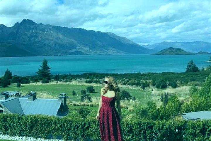 Escorts Ravensbourne, New Zealand — Local Companions