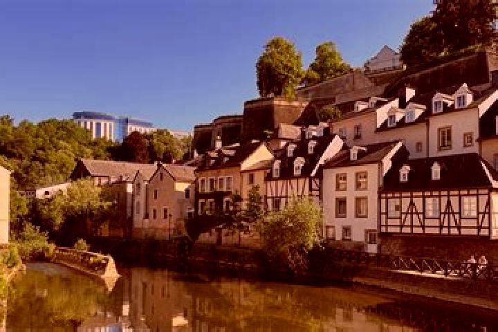 Escorts Reckange, Luxembourg — Local Companions