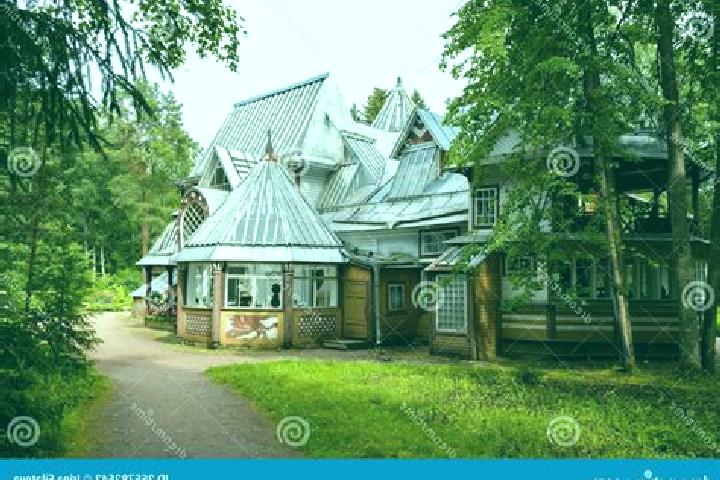 Escorts Repino, Russia — Local Companions