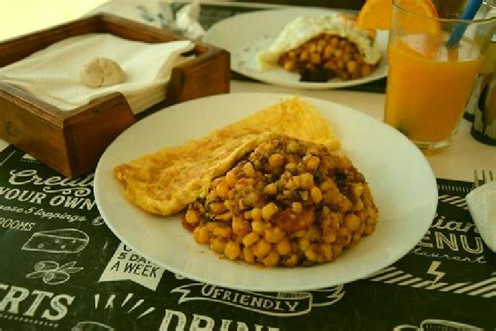 Escorts Ribeira de Craquinha, Cape Verde — Local Companions