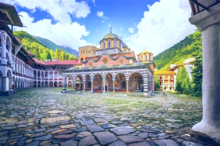 Escorts Rila, Bulgaria — Local Companions