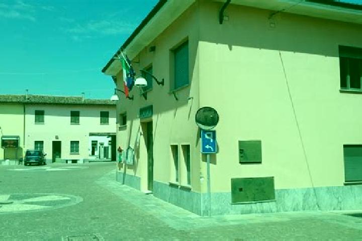 Escorts Ripalta Guerina, Italy — Local Companions