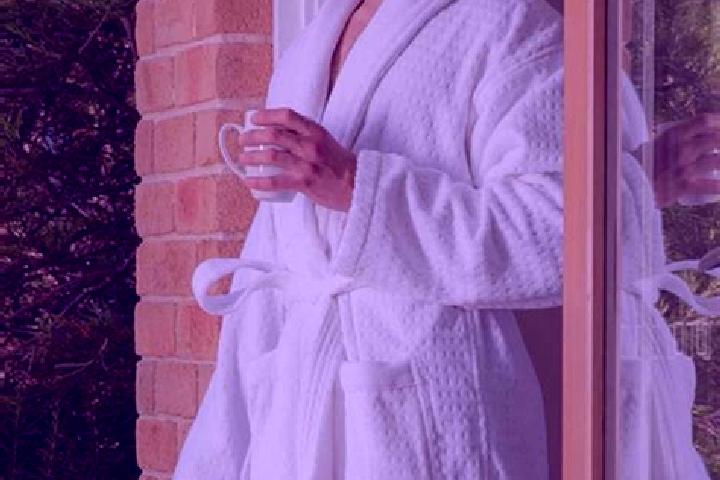 Escorts Robe, Australia — Local Companions