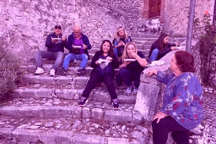 Escorts Rocca di Botte, Italy — Local Companions
