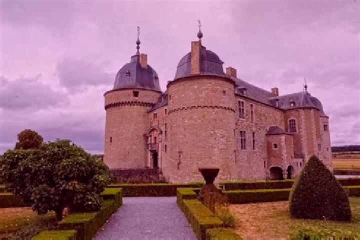 Escorts Rochefort, Belgium — Local Companions