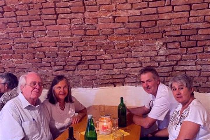 Escorts Rohrbach bei Mattersburg, Austria — Local Companions