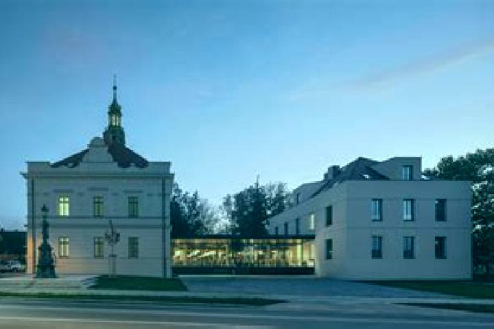 Escorts Rokycany, Czech Republic — Local Companions